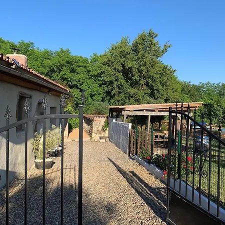 Gites De Verger, Stylish Self Catering Cottages In Sos Exterior photo